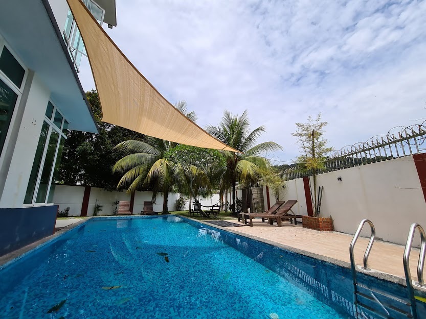 Selangor Getaways The Garden Homestay Homestay At Templer Park 16 Persons Private Pool Indoor Games Karaoke Bbq Seek Sophie