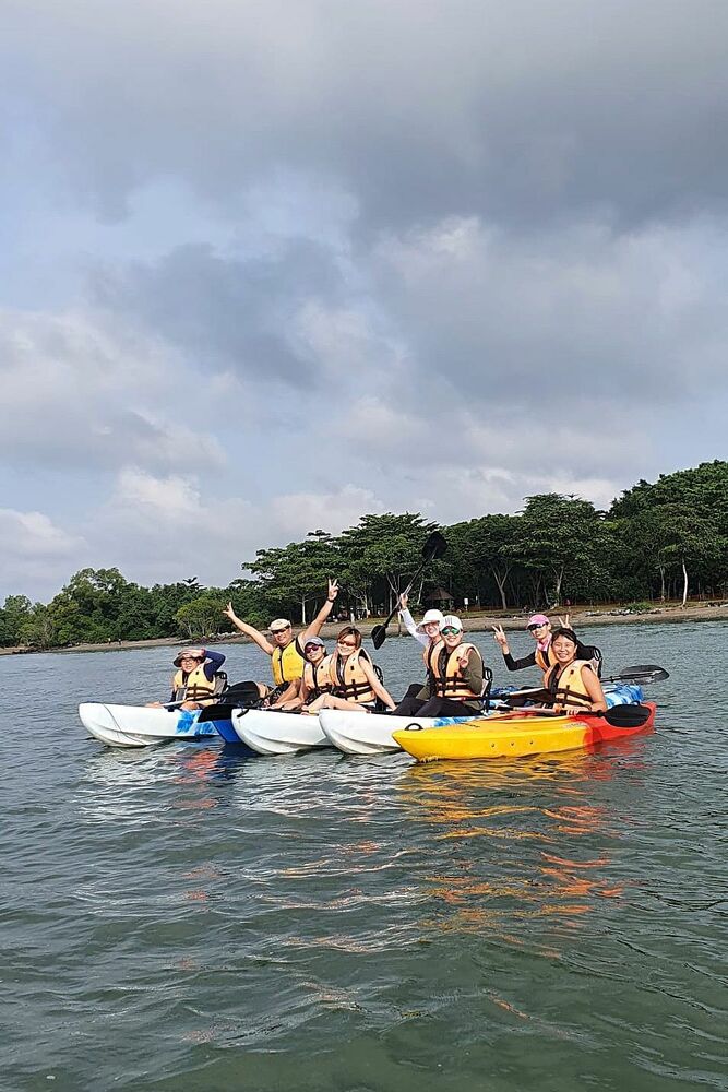PEERS Outdoor Pulau Ubin & Fish Farm Kayaking Kayak to Frog Island