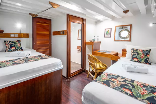 MSY Seahorse Boat - Twin Cabin
