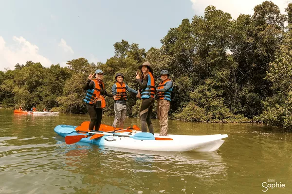 Pulau Ubin Mangrove Kayaking & Puaka Hill Hike | Pet Friendly 