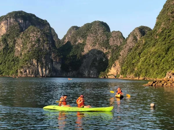 Kayaking in Halong Bay