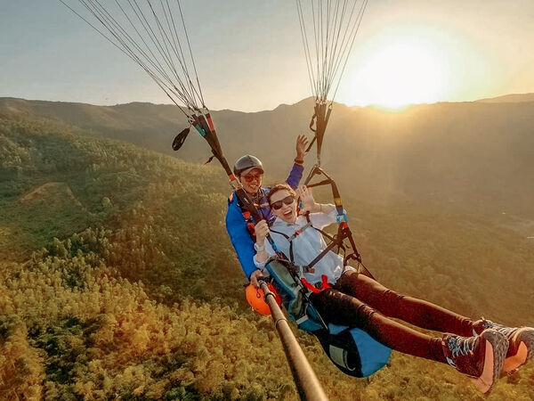 Hanoi Paragliding | Fly Over the Majestic Bu Hill
