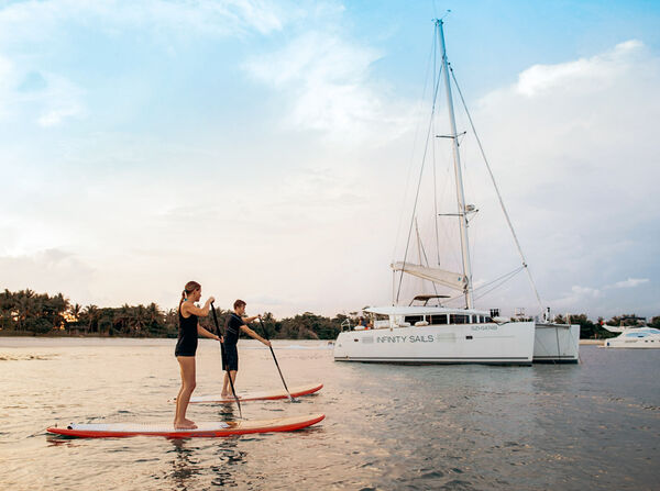 4Hr Luxury Sailing Catamaran 