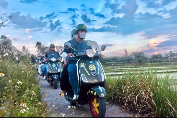 Vespa Ride To Hanoi Countryside Villages & Ancient Mythical Citadel