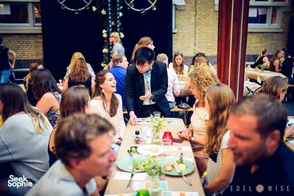 Private Roving Magic Performance with a Professional Magician