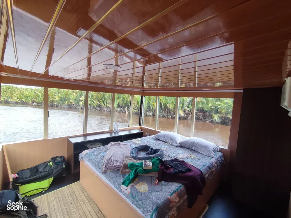 Seek Sophie option picture