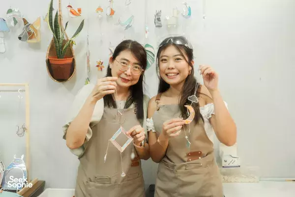 Make a Stained Glass Suncatcher | Singapore's First Ever!