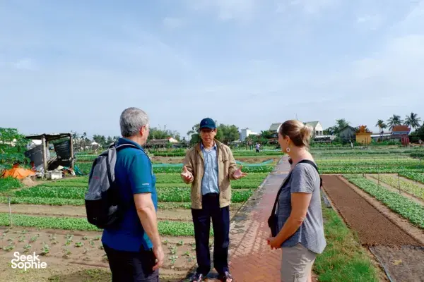 Hoi An Countryside on Bike + Home-cooked Food with Local Family