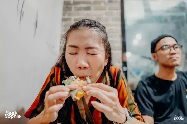 Hidden Alley Food Tour in Hanoi 