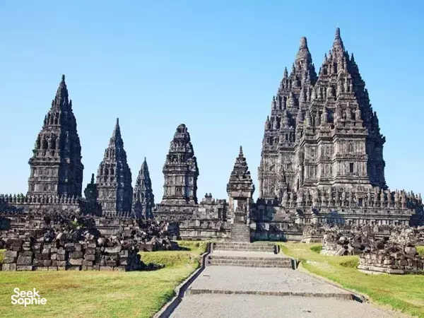 Yogyakarta Private Car & Driver | Customised Trip!