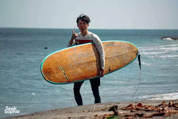 2 hour Private Surf lesson in Senggigi | Includes Documentation