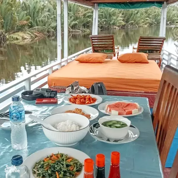 4D3N Tanjung Puting River Safari | Visit an Orangutan NGO