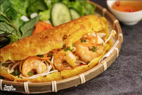 Hidden Alley Food Tour in Hanoi 