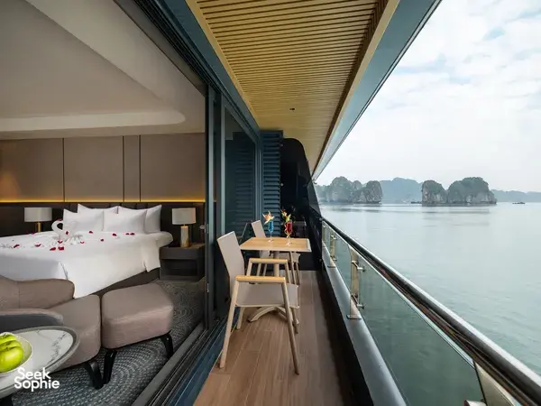 Family Connecting Suite Sea View with Private Balcony