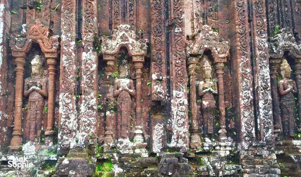 4-Hours Marble Mountain & Son Tra Peninsula Trip