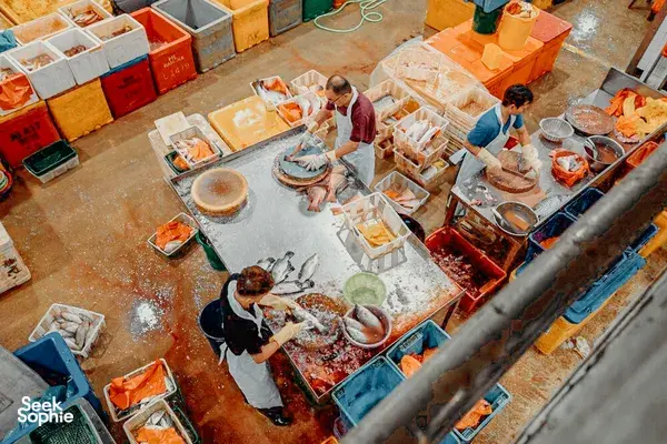 Rahasia Pasar Ikan: Tur ke Pelabuhan Sibuk Jurong