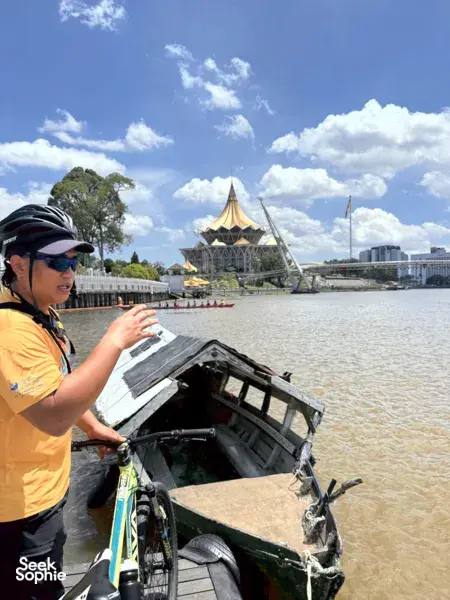 Kuching Village Cycling at Sunset with Dinner