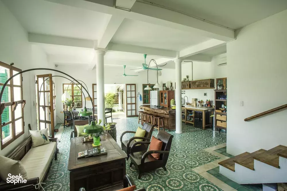 Seek Sophie option picture