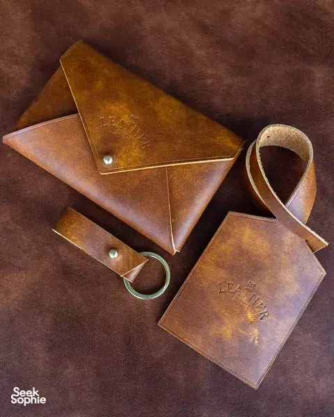 Cardholder, Luggage Tag, Key Fob | Luxury Italian Leathercraft Workshop