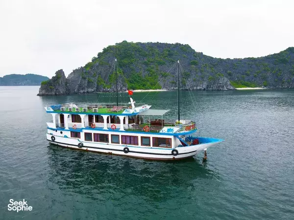 Unique 3D2N Cruise & Floating Homestay Combo from Cat Ba