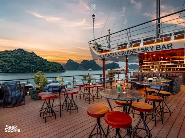 2D1N Lan Ha Bay Luxury Cruise (5-Star) | Unique Floating Pool