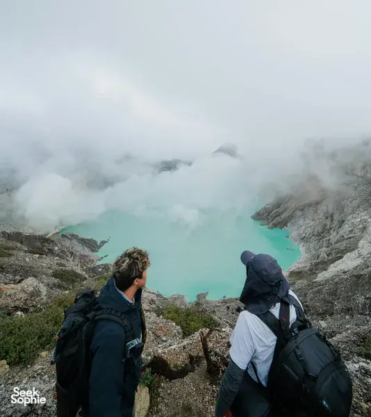 2D1N Bromo & Ijen | Rare English Speaking Guide!