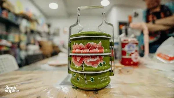 Seni Tingkat: Tradisi Orang Singapura