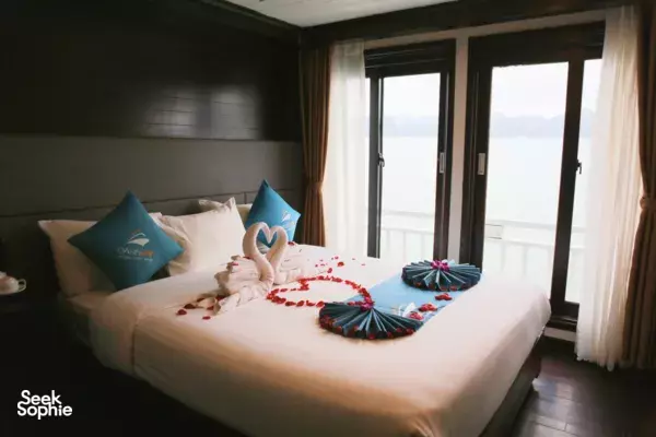 2D1N Halong Bay Party Cruise | Most Social Halong Experience
