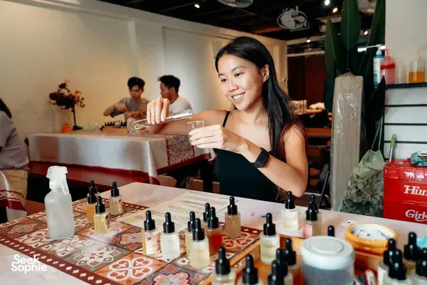 Top-Rated Perfume Workshop | Lots of Scents to Choose from