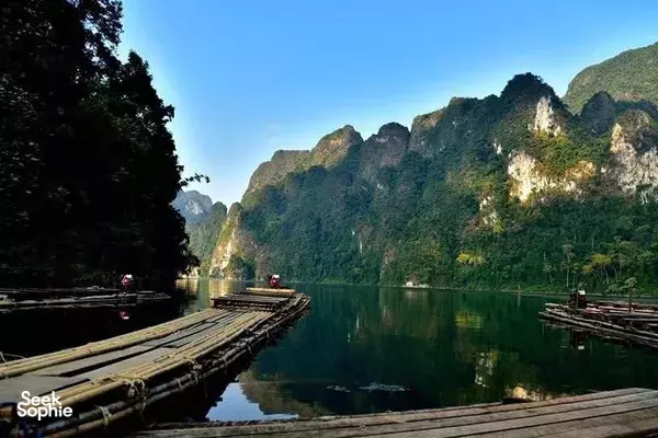 Cheow Lan Paradise: 2D1N Private Floating Stay with Personal Guide 