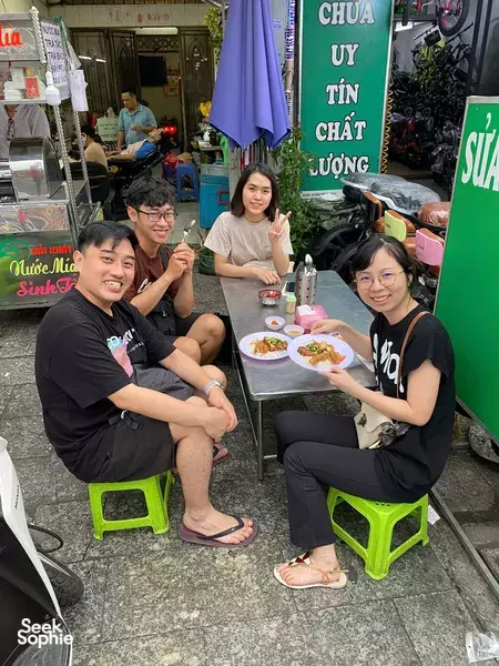 Zero-Tourist Saigon Food Adventure by Scooter & Local Home Visit