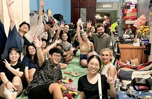 Zero-Tourist Saigon Food Adventure by Scooter & Local Home Visit
