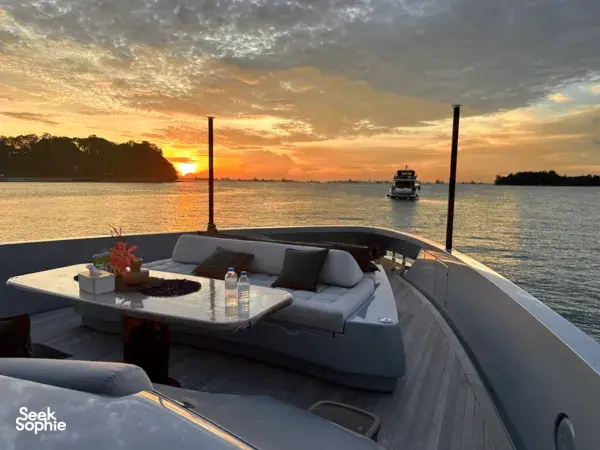 4-Hr Sail on Brand New Italian Luxury Yacht | Global Popstar Approved