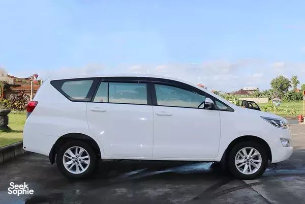 雅加达私人汽车与司机