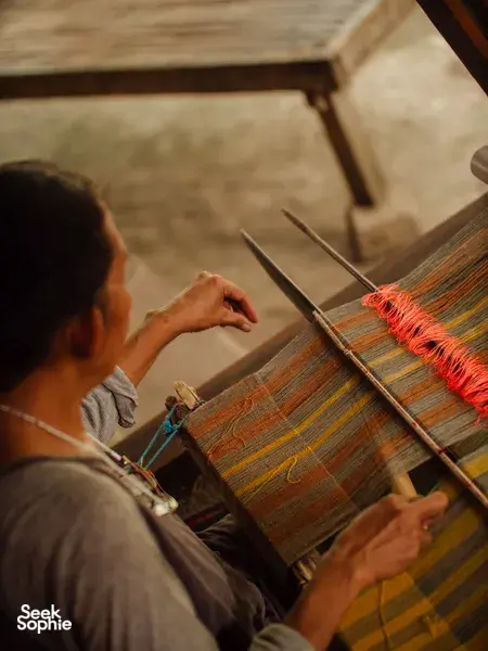 Discover Lombok's Oldest Mosque & Traditional Weaving with Woman Guide