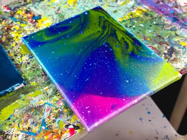 Make your own Fluid Art/Acrylic Pour Workshop (Any Age, Includes Drink, Pet-friendly)