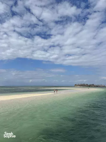 Discover Lombok’s Hidden Pink Beaches: Island-Hopping & Snorkeling