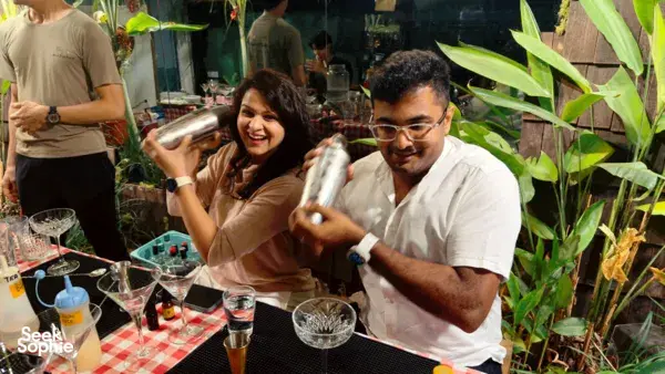 Private Cocktail Making Class in The Nomad's Tent