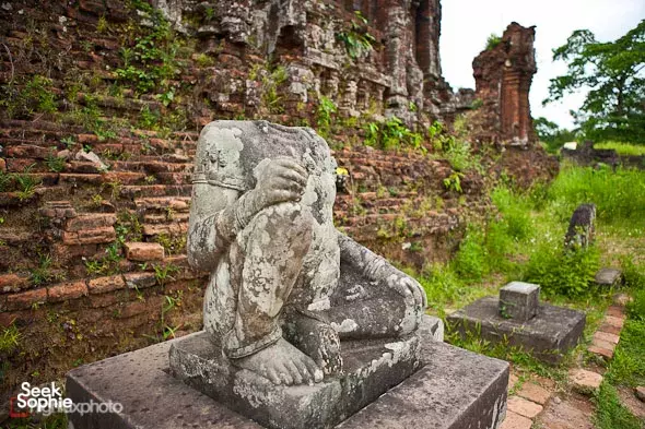 4-Hours Marble Mountain & Son Tra Peninsula Trip