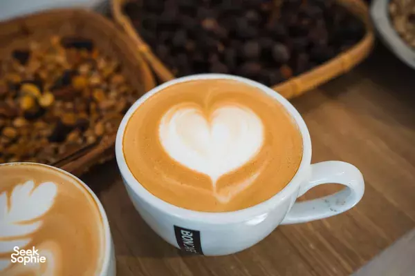 Learn Latte Art – Practice Freely with Expert Guidance