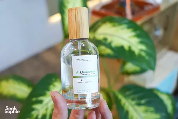 Crystal Aromatherapy Workshop | Custom Scent Blending for Teams 