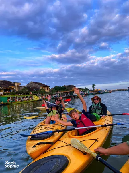 Sunset Paddle in Hoi An: Capture the Ancient Town's Magic