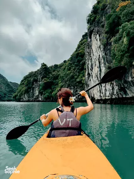 2D1N Floating Homestay + Bioluminescence Kayaking