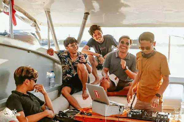 Sewa Kapal Layar Persendirian Nusa Dua | BBQ & Snorkeling