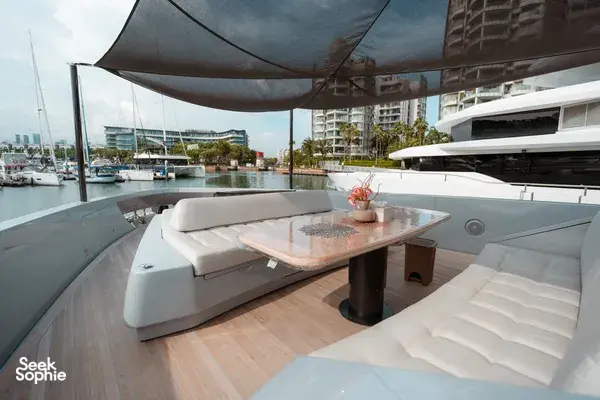 4-Hr Sail on Brand New Italian Luxury Yacht | Global Popstar Approved