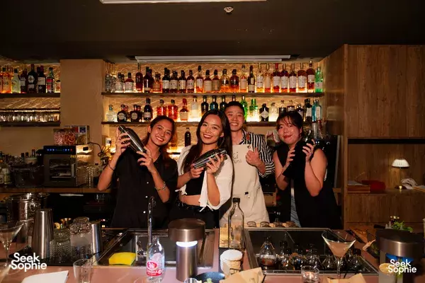 Cocktail Making Classes in Singapore
