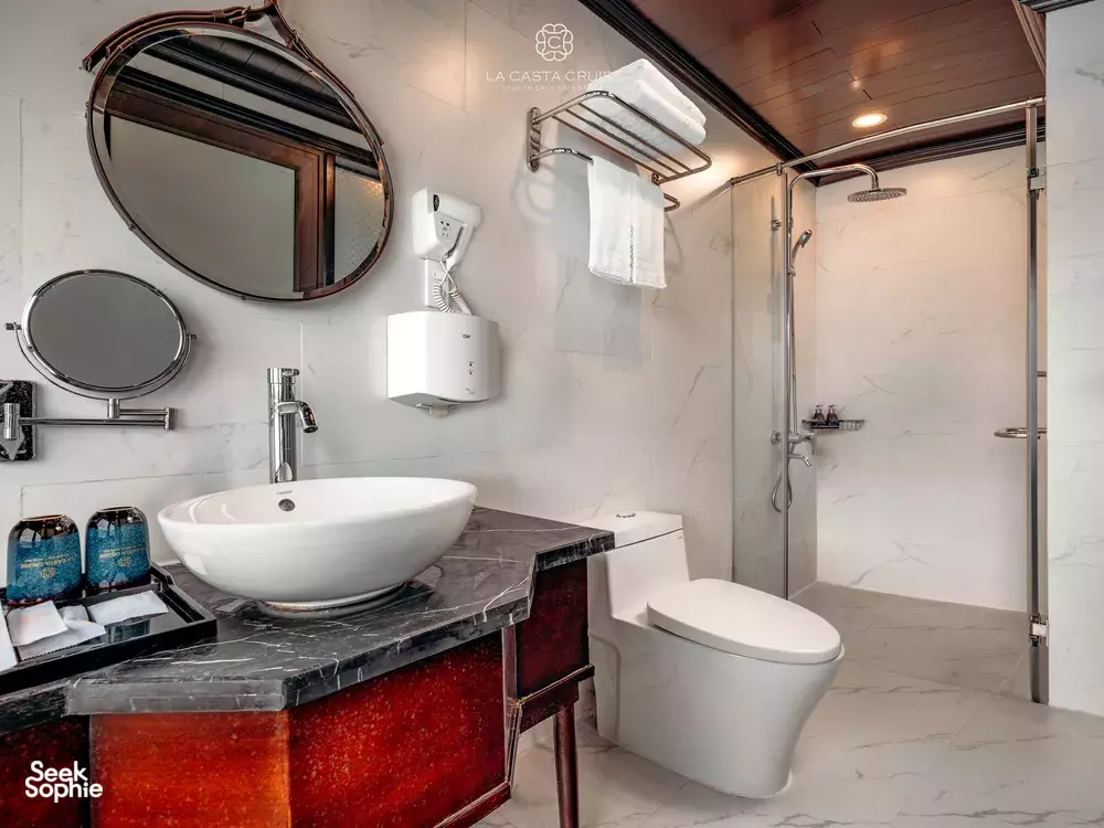 Seek Sophie option picture