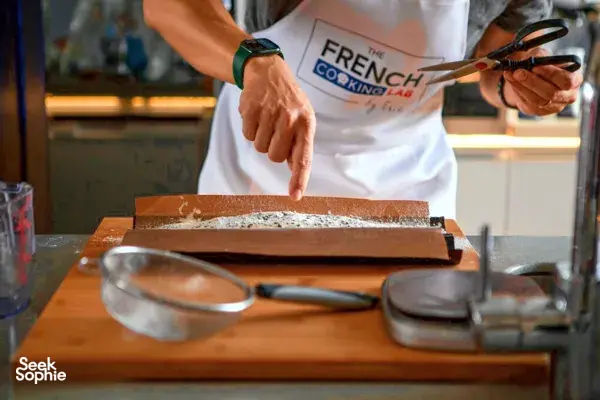 Panggang Baguette Perancis & Nikmati Sunset Charcuterie