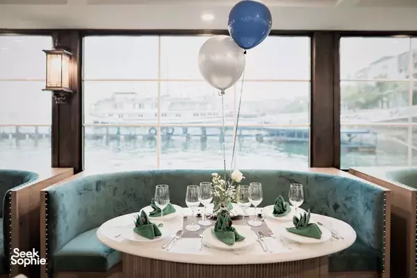 1 Day Halong Cruise on Luxury Modern Catamaran