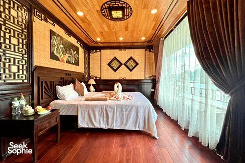 Seek Sophie option picture